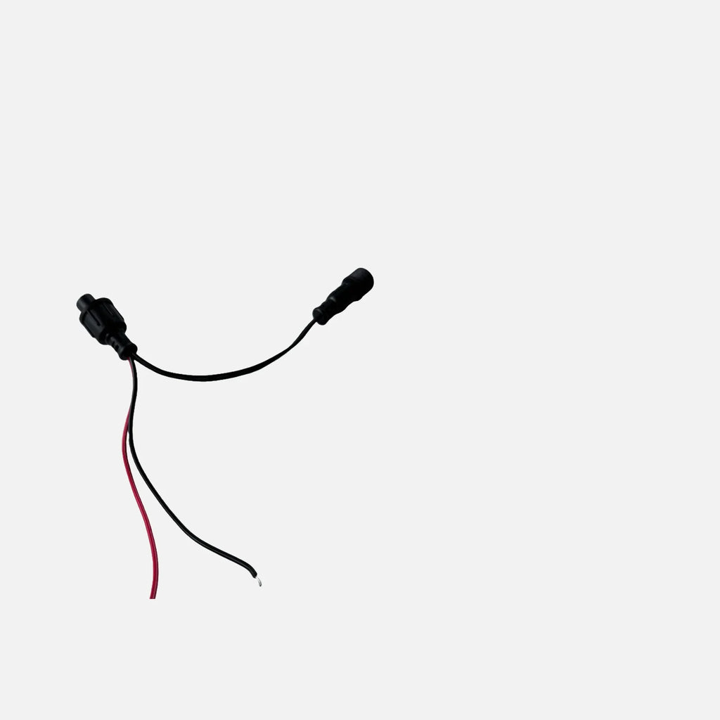 Actual XConnect Power Injection T adapter with red positive and black negative wire leads